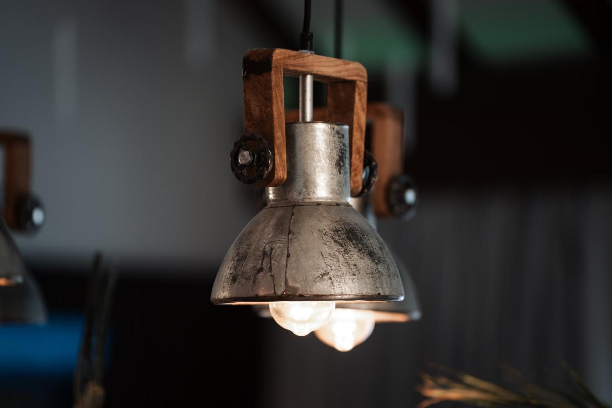Hostel マンハイム エクステリア 写真 A pendant light